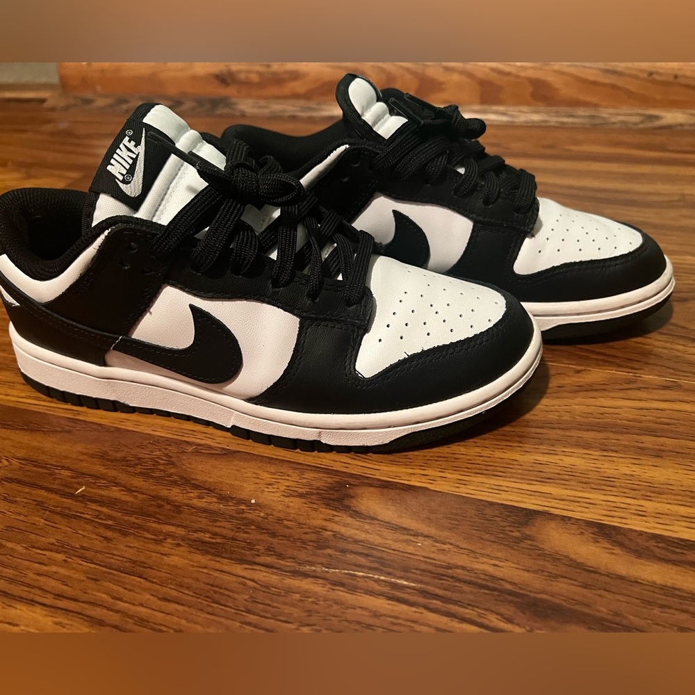 Women’s Nike Dunks